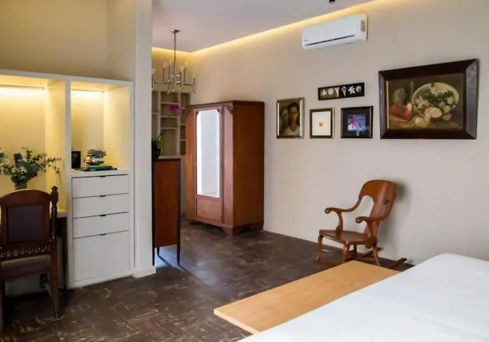 Casa Juliana Hotel *